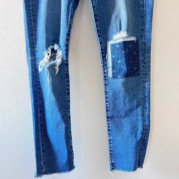 Levi’s‎ 711 Women's Cotton Skinny Distressed Patch Jeans 29 - Picture 5 of 9